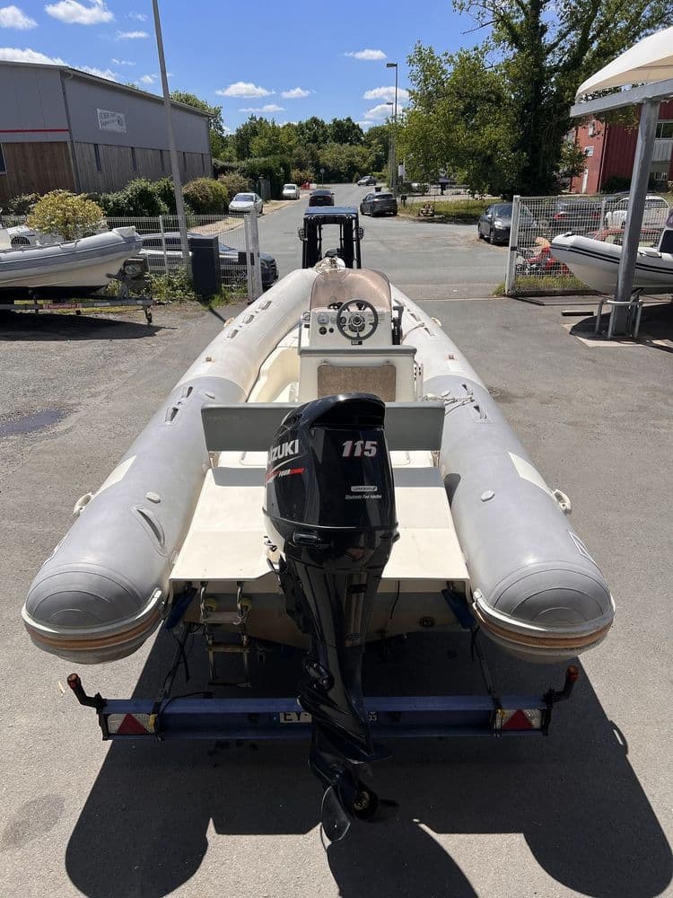 ZODIAC MEDLINE 580 - Photo 1