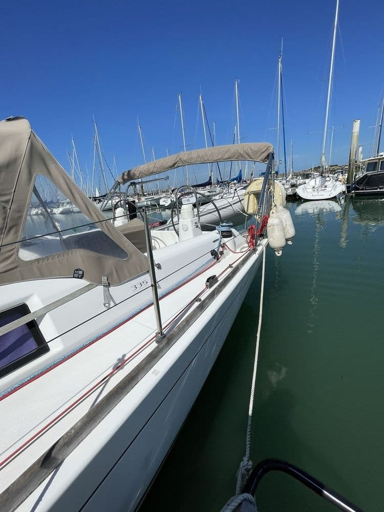 DUFOUR YACHTS DUFOUR 335 - Photo 15
