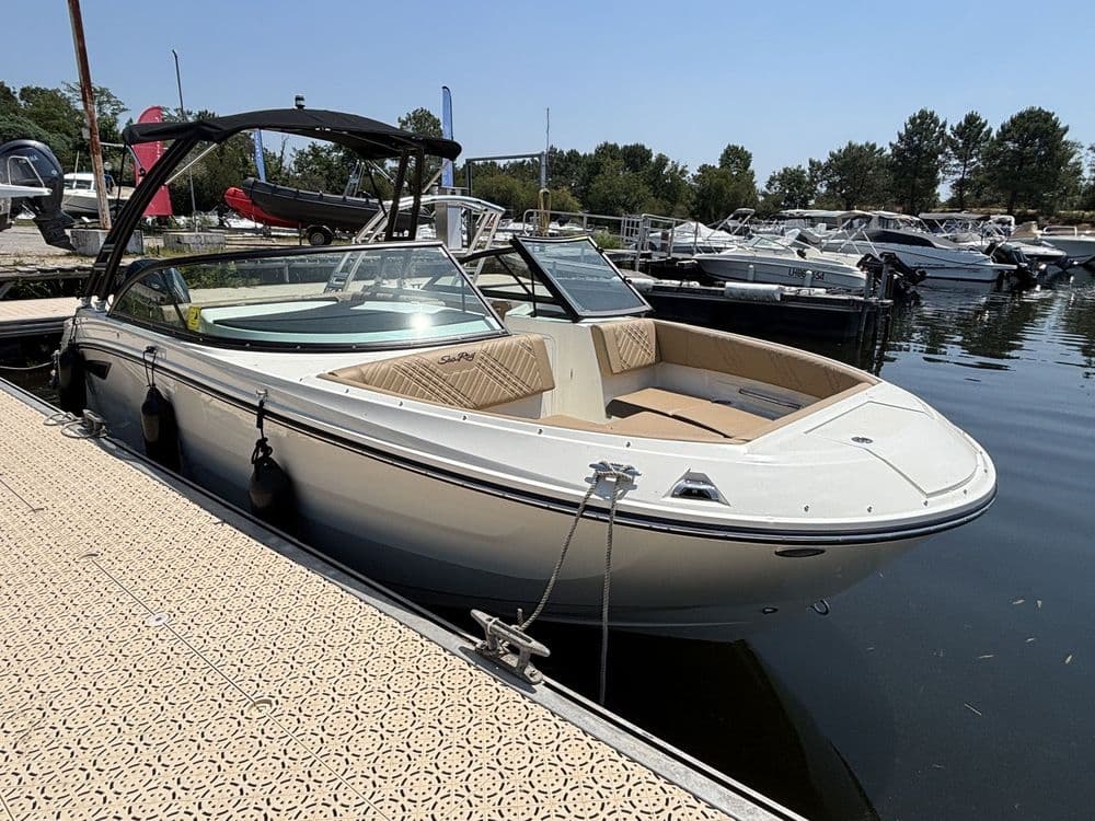 SEA RAY 230 SDX OB - Photo 8