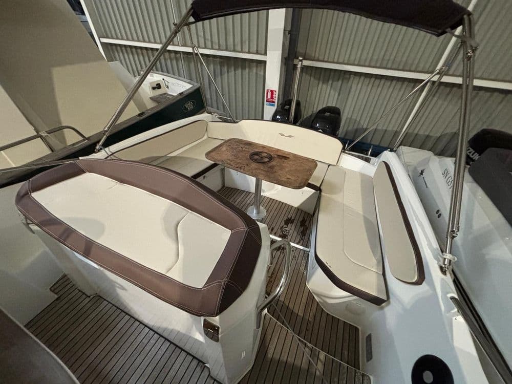 BENETEAU FLYER 850 SUNDECK - Photo 15