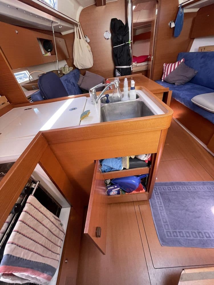DUFOUR YACHTS DUFOUR 335 - Photo 9