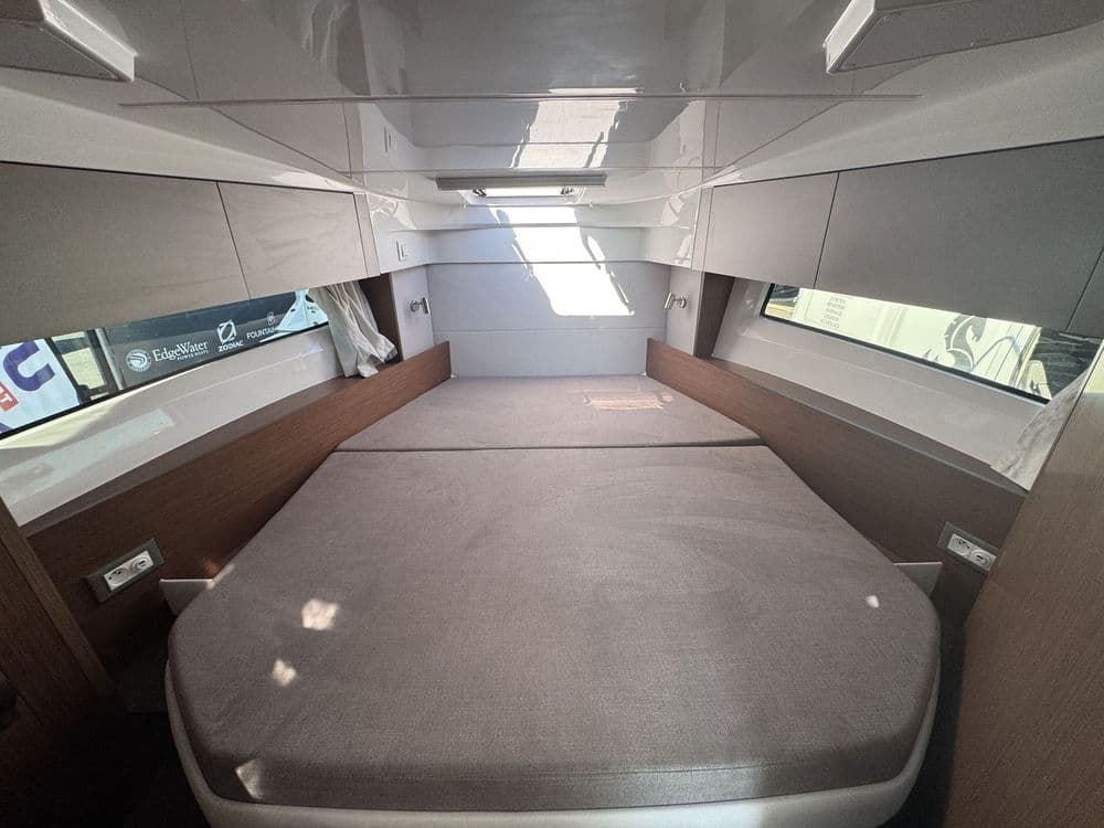 BENETEAU ANTARES 9 V2 - Photo 11