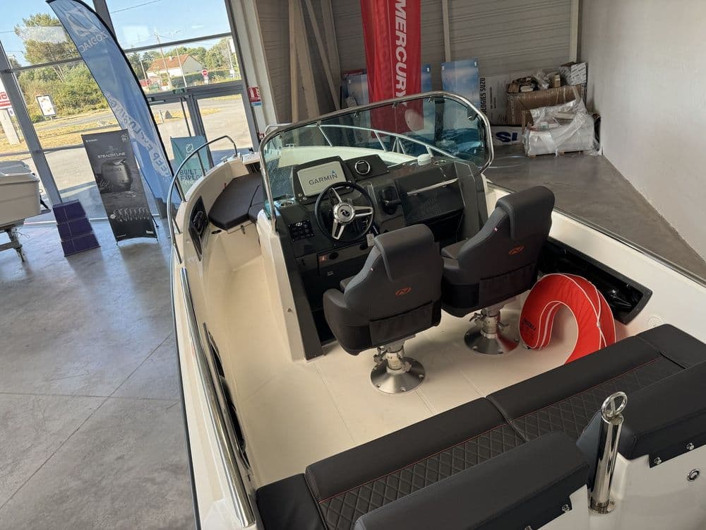 EVINRUDE NORDKAPP 605 ENDURO - Photo 15