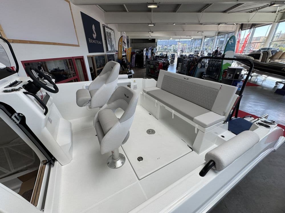 BENETEAU FLYER 7 SPACEDECK Pilot Edition - Photo 4