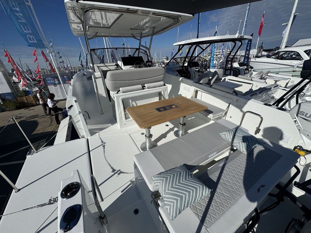 BENETEAU FLYER 9 SPACEDECK - Photo 8