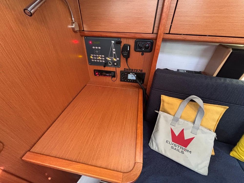 BAVARIA 34 CRUISER - Photo 21