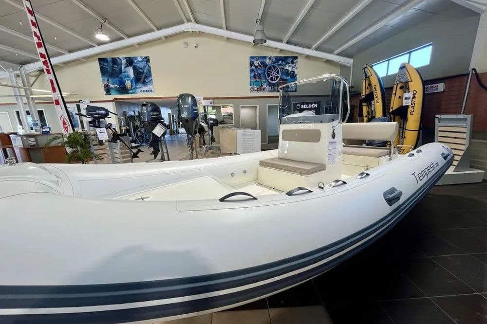 CAPELLI TEMPEST 530 - Photo 8