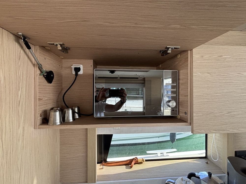 BENETEAU SWIFT TRAWLER 48 - Photo 2