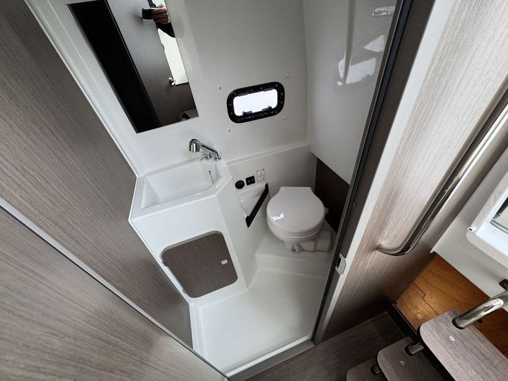 BENETEAU FLYER 9 SPACEDECK - Photo 20