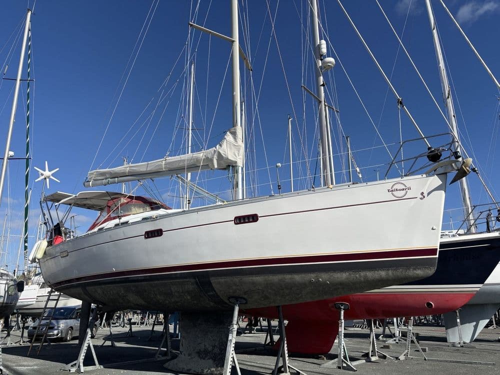 BENETEAU OCEANIS 393 - Photo 1