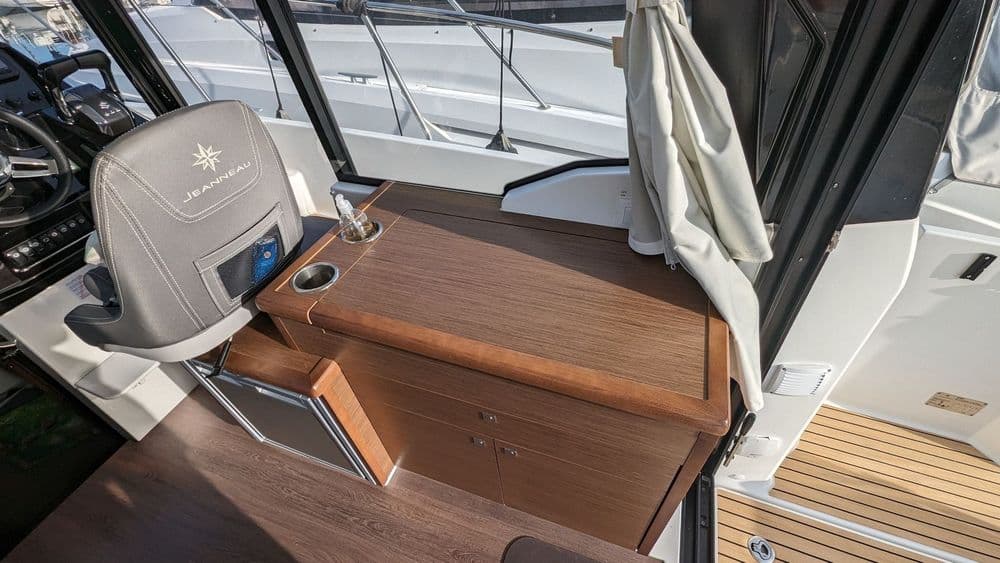 JEANNEAU MERRY FISHER 895 - Photo 23