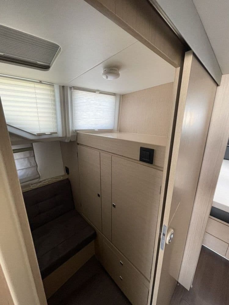 DELPHIA 12 SEDAN - Photo 21