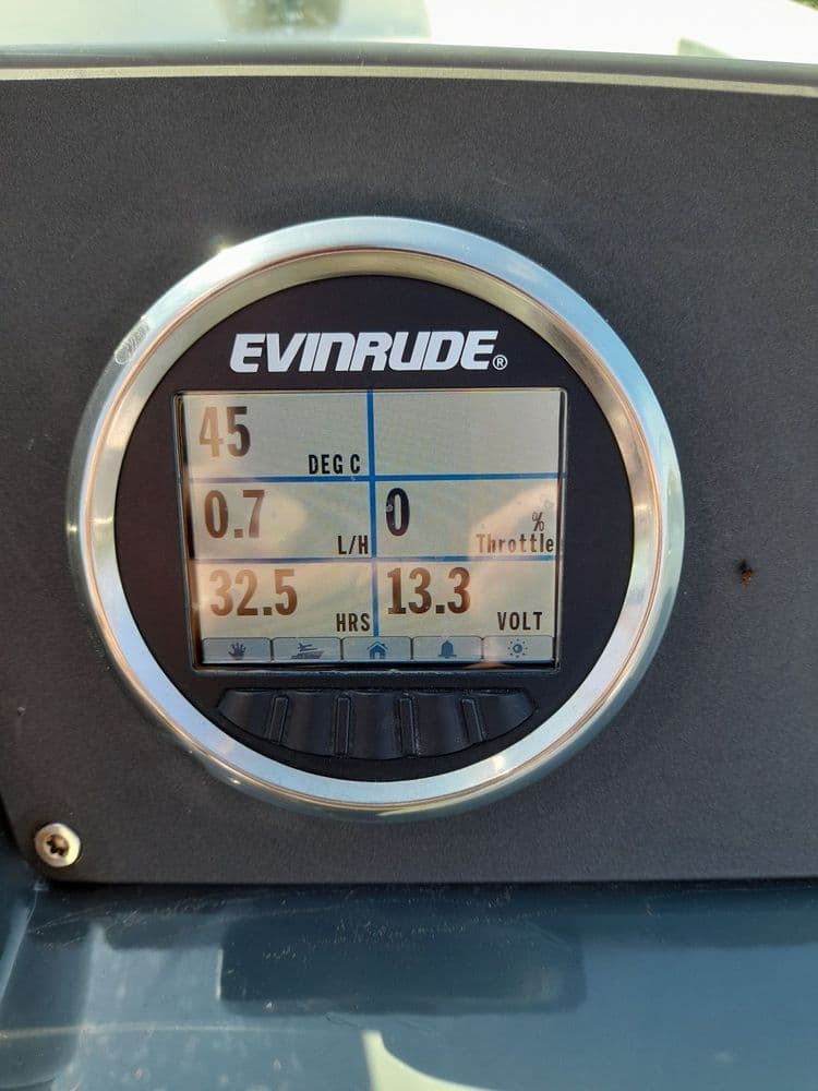 EVINRUDE NORDKAPP 605 ENDURO - Photo 4
