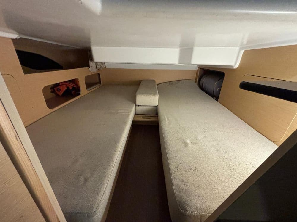 BENETEAU FLYER 850 SUNDECK - Photo 8