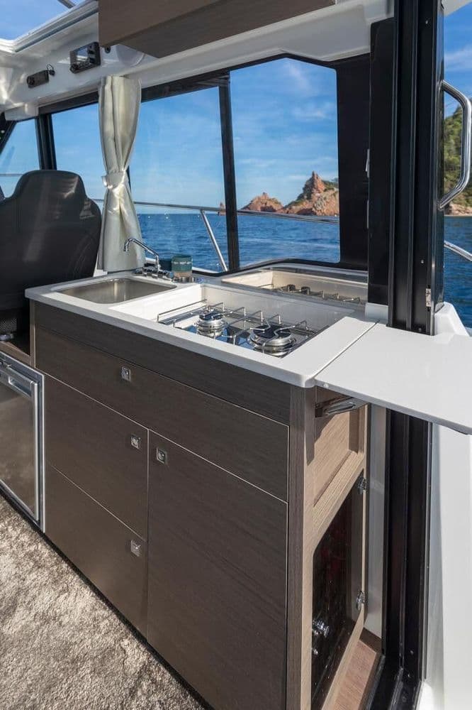 JEANNEAU MERRY FISHER 895 S² - Photo 11