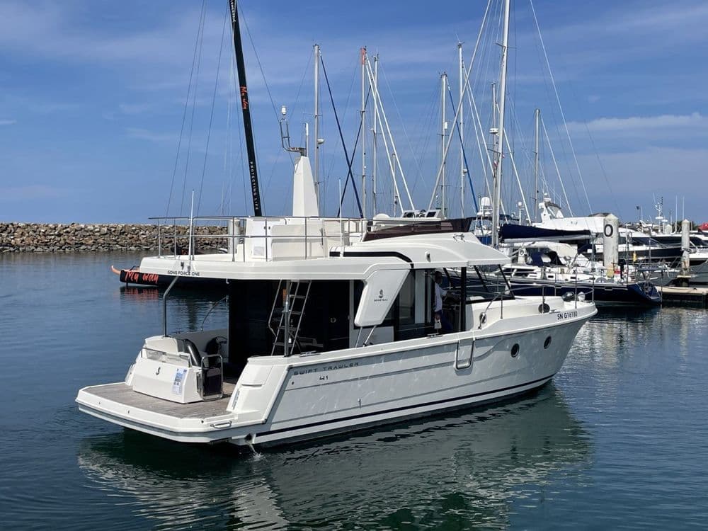 BENETEAU Swift Trawler 41 fly - Photo 49