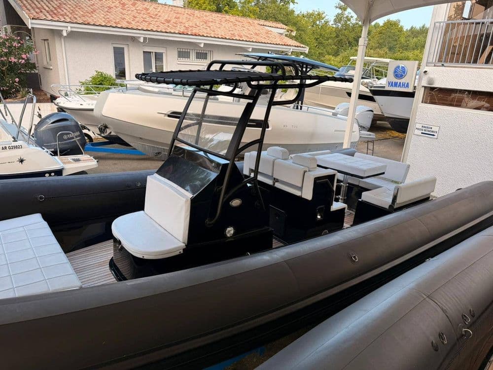 SEAWATER PHANTOM 300 - Photo 1