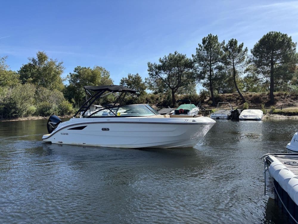 SEA RAY 230 SDX OB - Photo 2