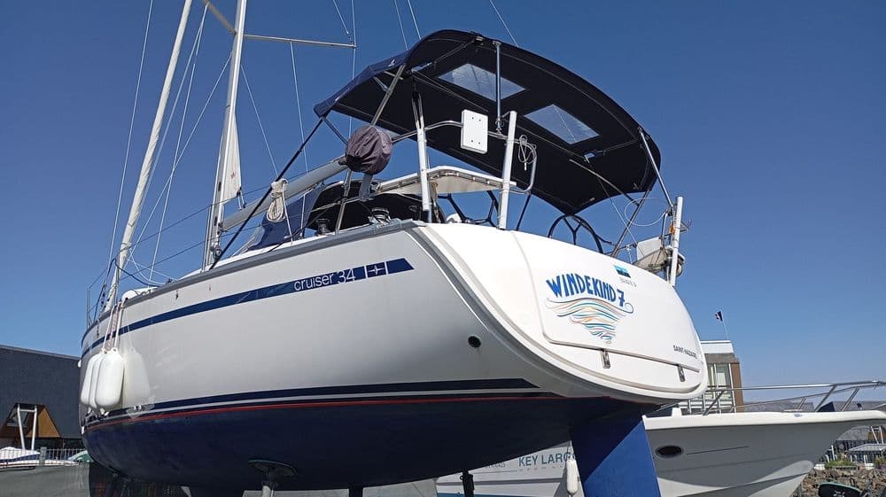 BAVARIA 34 CRUISER - Photo 14