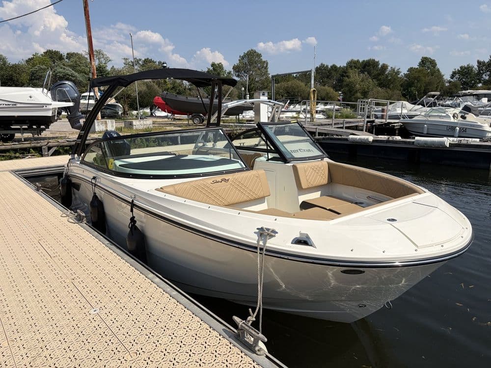 SEA RAY 230 SDX OB - Photo 1