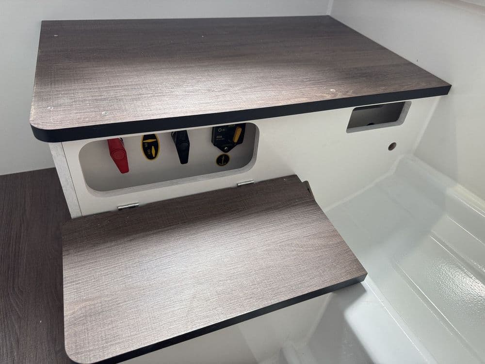 BENETEAU FLYER 7 SPACEDECK Pilot Edition - Photo 19