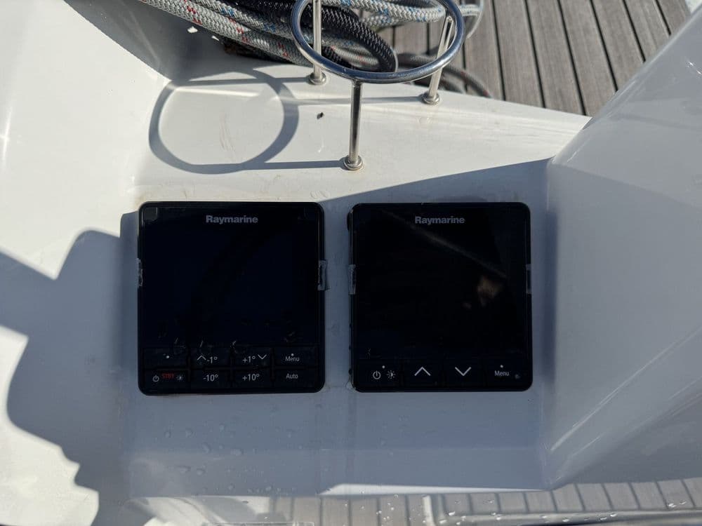 BENETEAU OCEANIS 37,1 - Photo 18