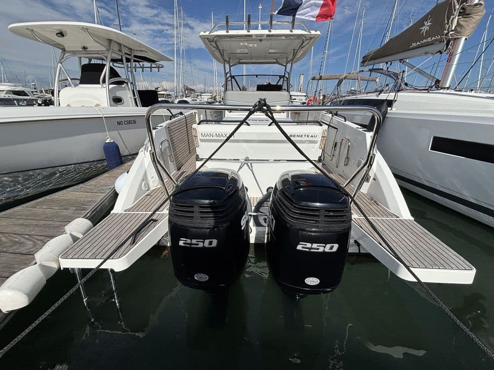 BENETEAU Flyer 9 Spacedeck - Photo 3