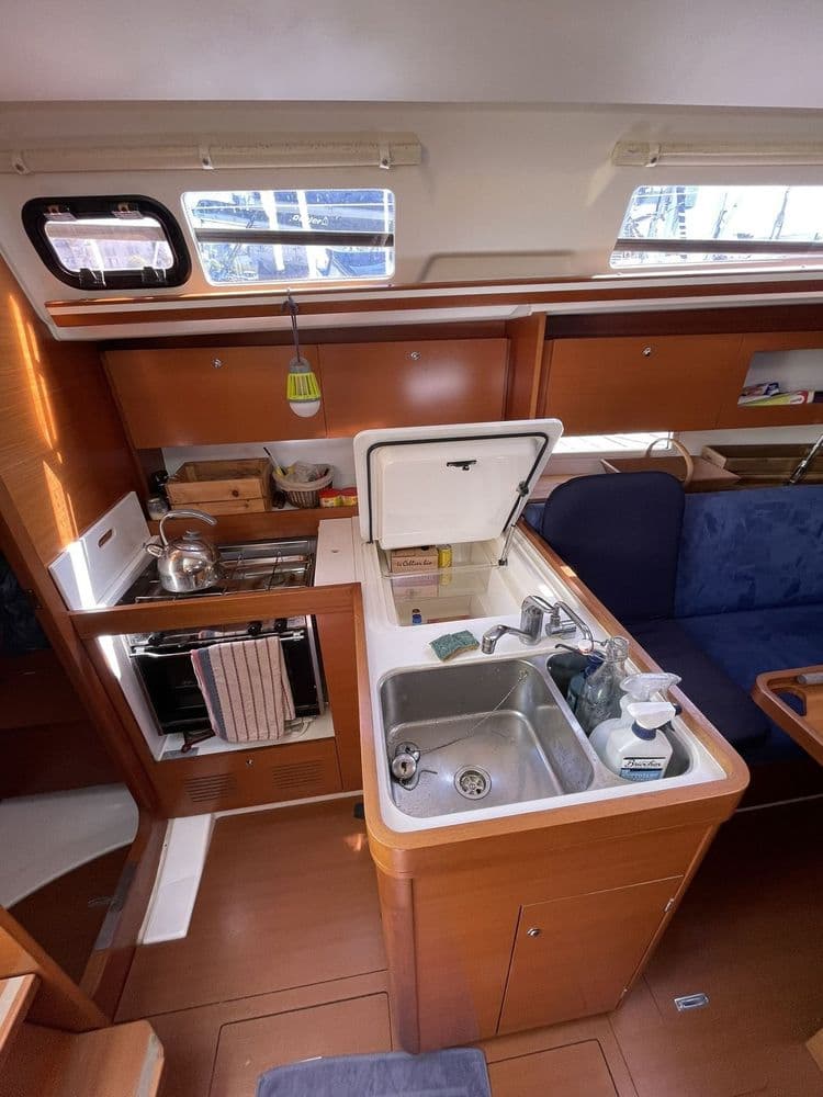 DUFOUR YACHTS DUFOUR 335 - Photo 14