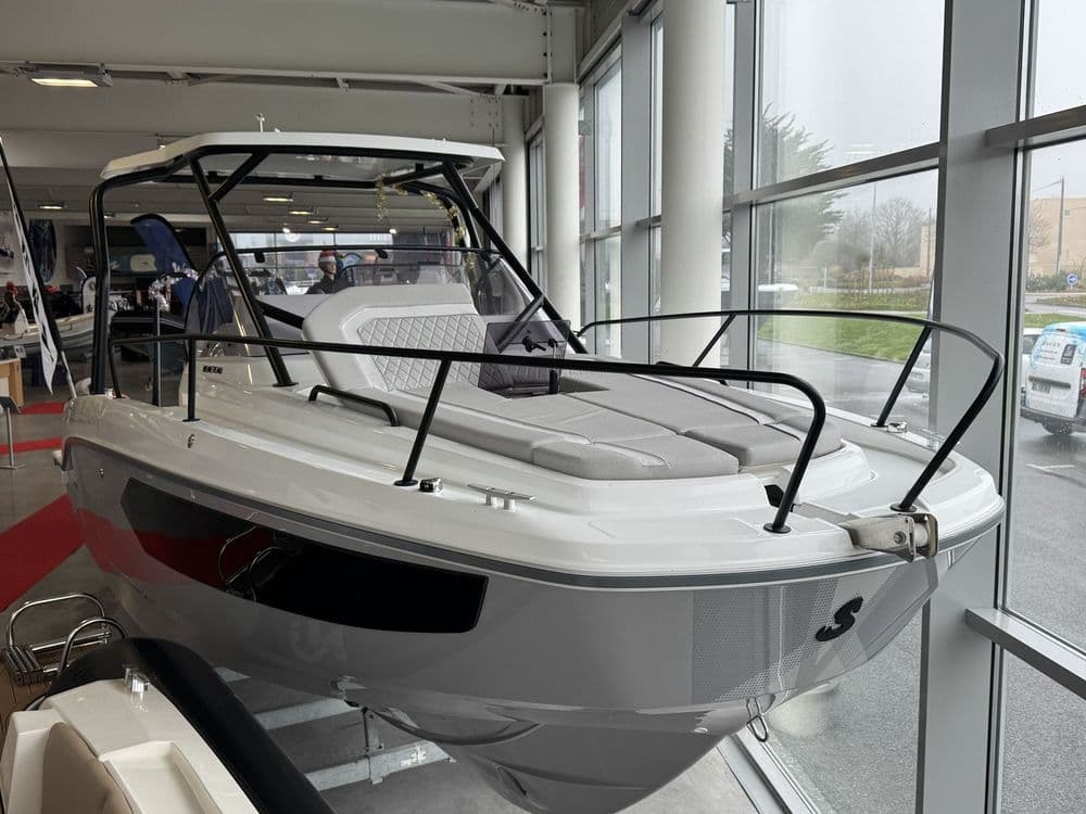 BENETEAU FLYER 8 SUNDECK - Photo 15