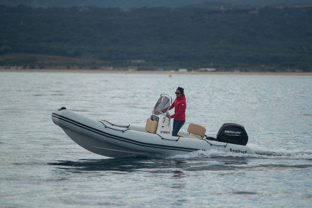 BOMBARD SUNRIDER 550 PVC GRIS CLAIR SELLERIE PEBBLE - Photo 5