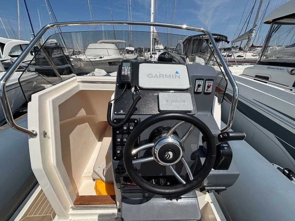 CAPELLI TEMPEST 800 - Photo 2