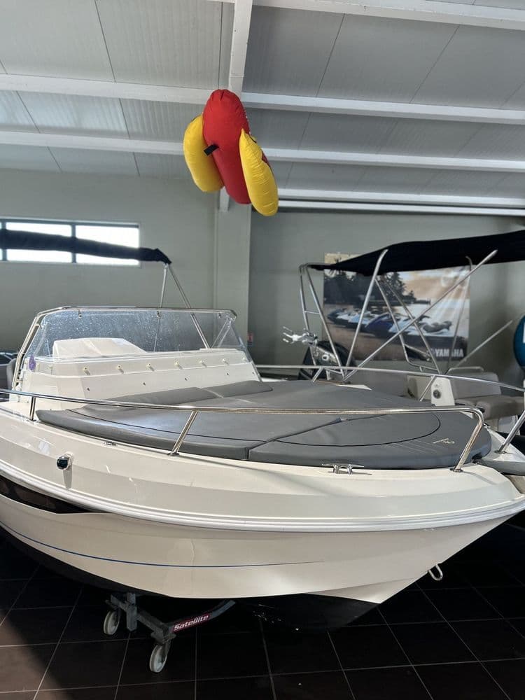 PACIFIC CRAFT 630 SUN CRUISER - Photo 2