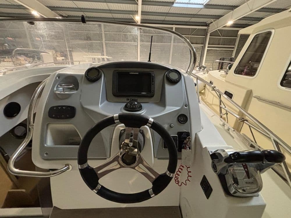 BENETEAU FLYER 850 SUNDECK - Photo 14