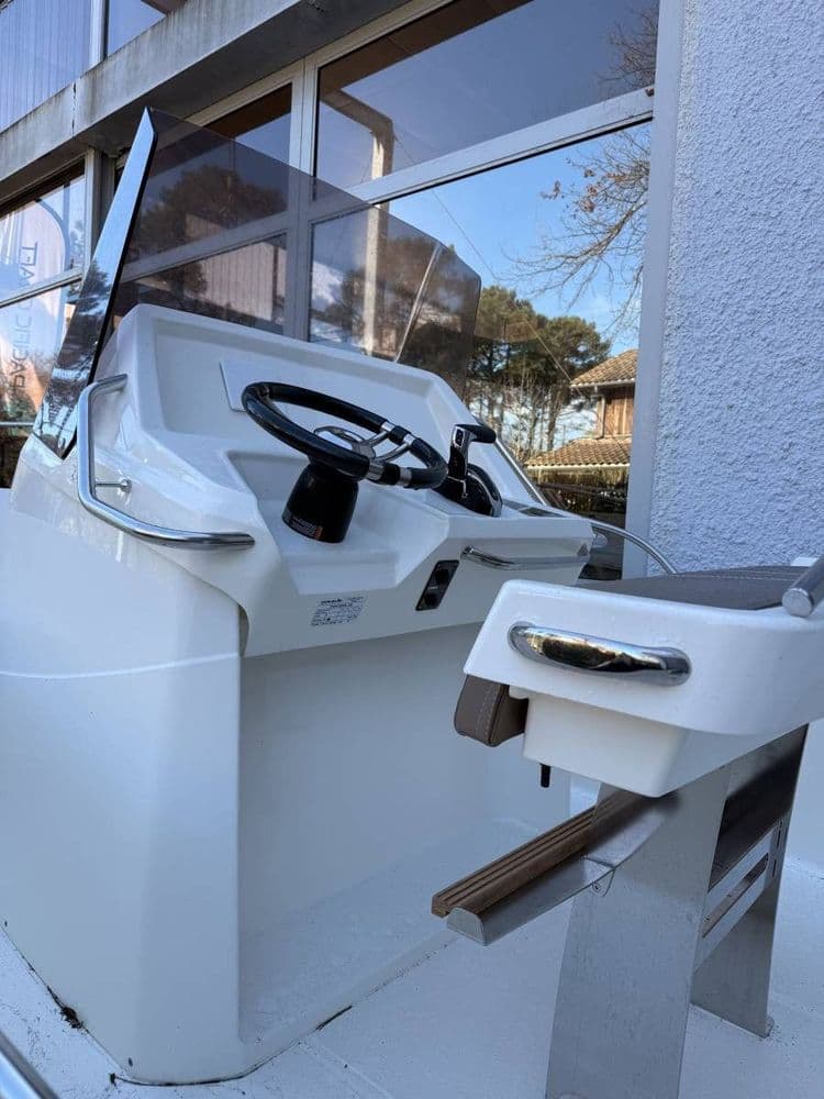 WHITE SHARK 210 CC - Photo 3