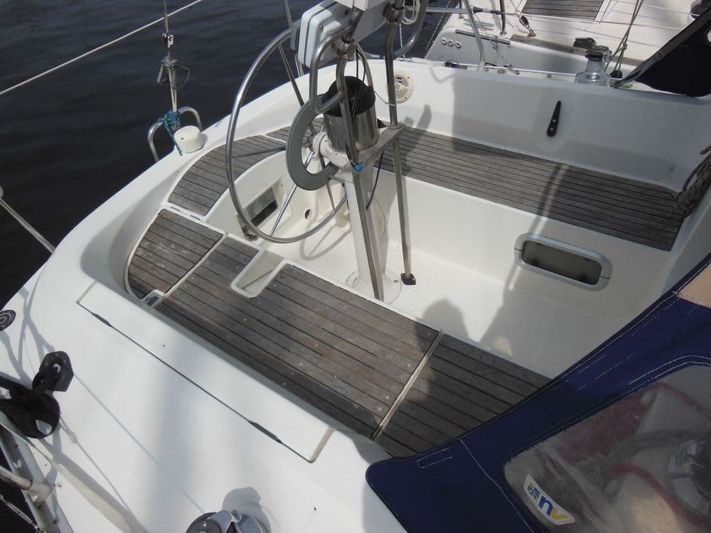 BENETEAU OCÉANIS 320 - Photo 4