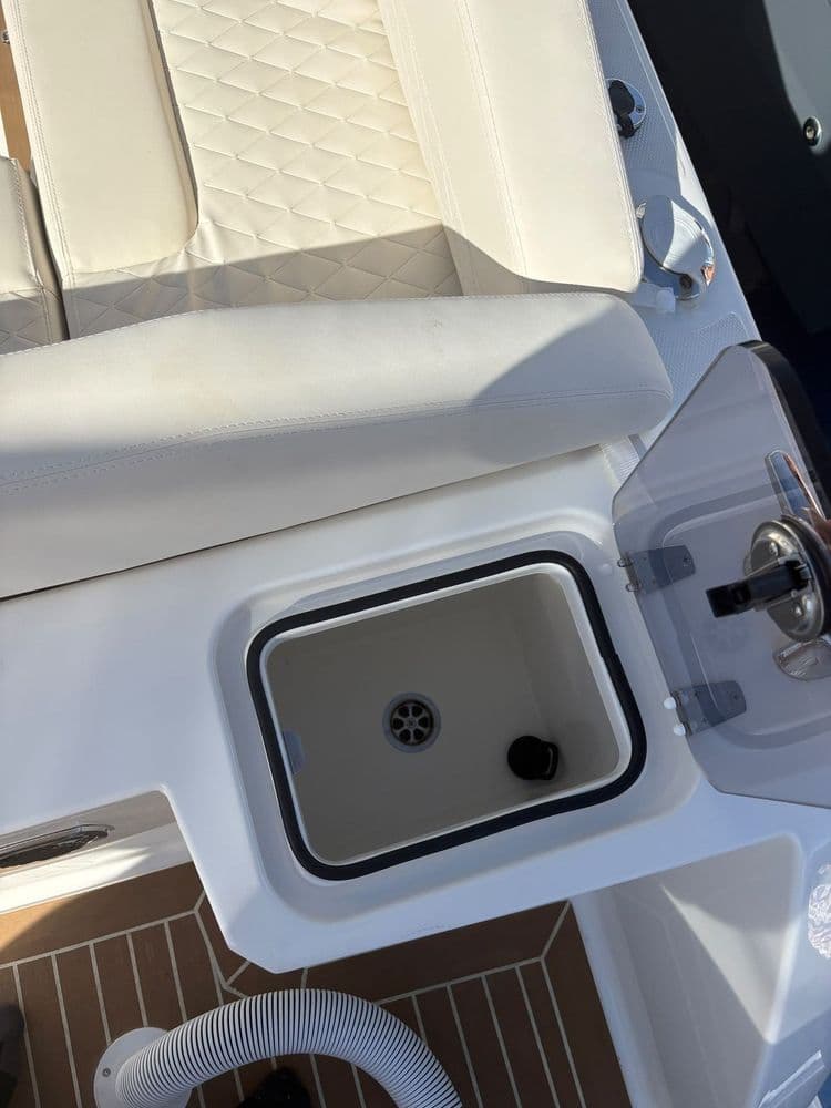 WHITE SHARK 280 CC - Photo 13