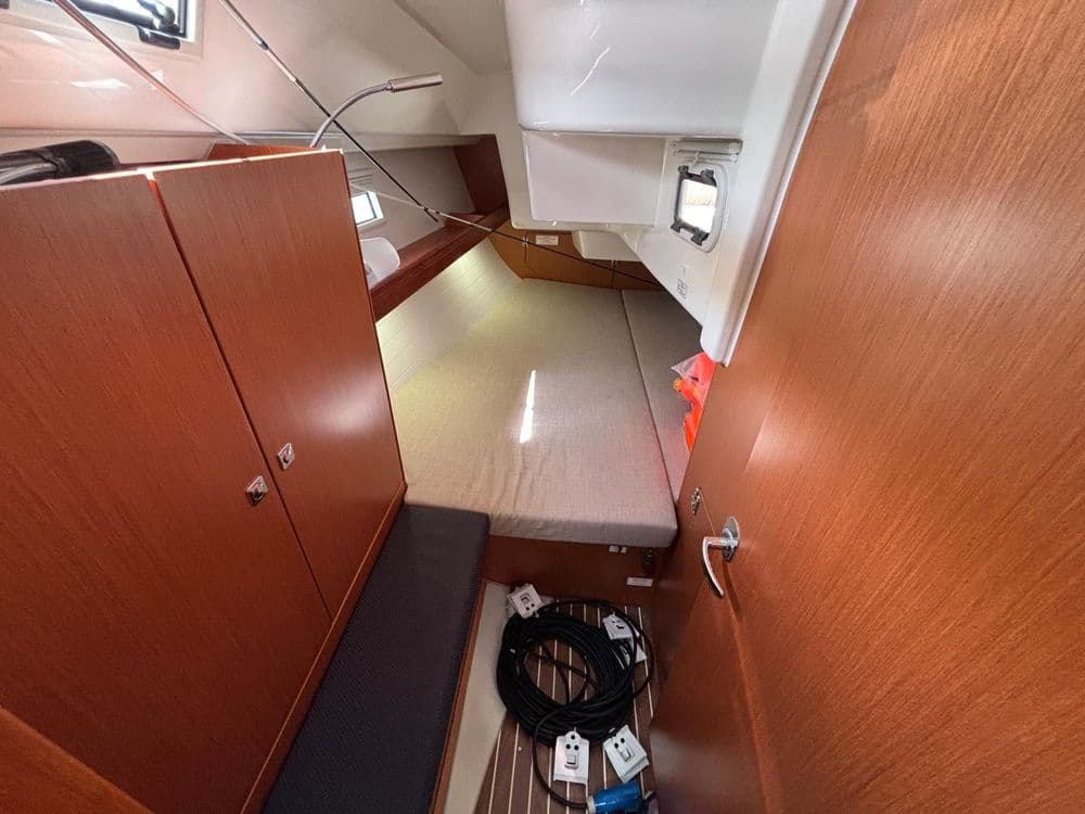 BAVARIA 34 CRUISER - Photo 12