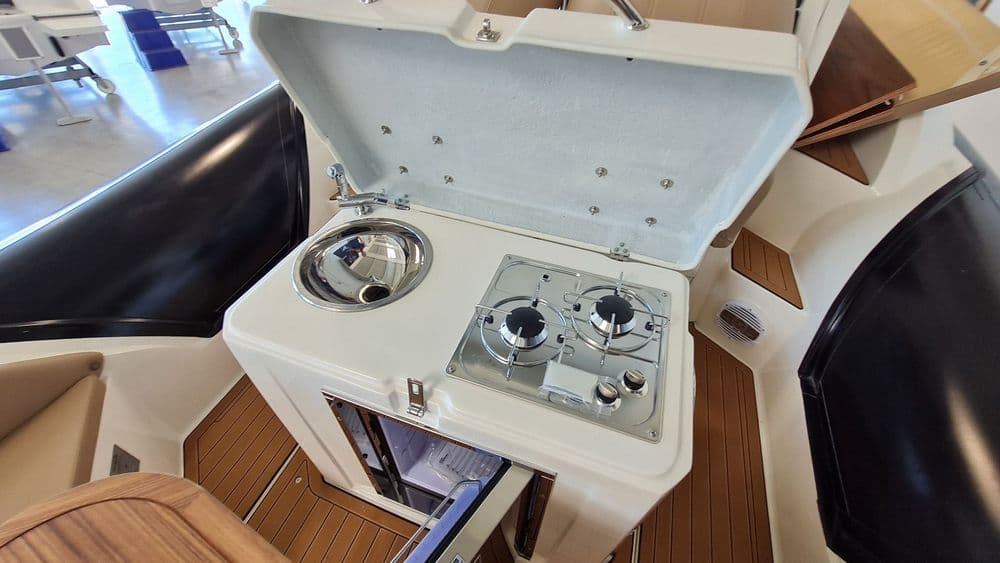 NUOVA JOLLY PRINCE 28 SPORT CABINE - Photo 18
