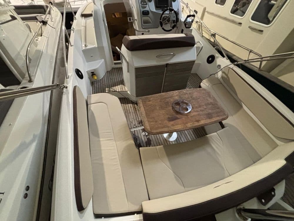 BENETEAU FLYER 850 SUNDECK - Photo 2