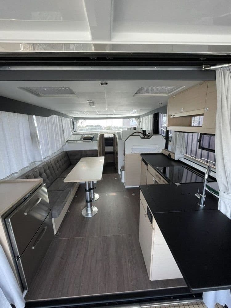 DELPHIA 12 SEDAN - Photo 22