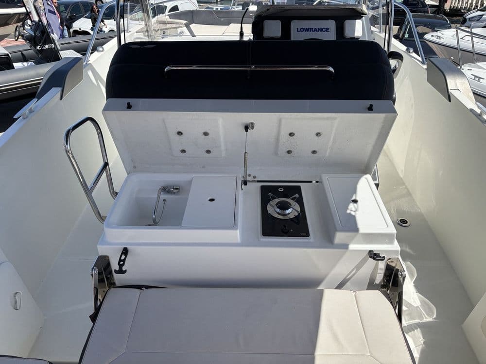 BENETEAU FLYER 8.8 - Photo 9