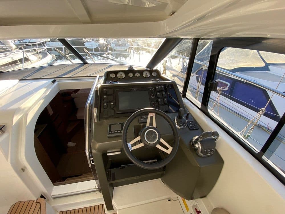JEANNEAU LEADER 36 - Photo 11