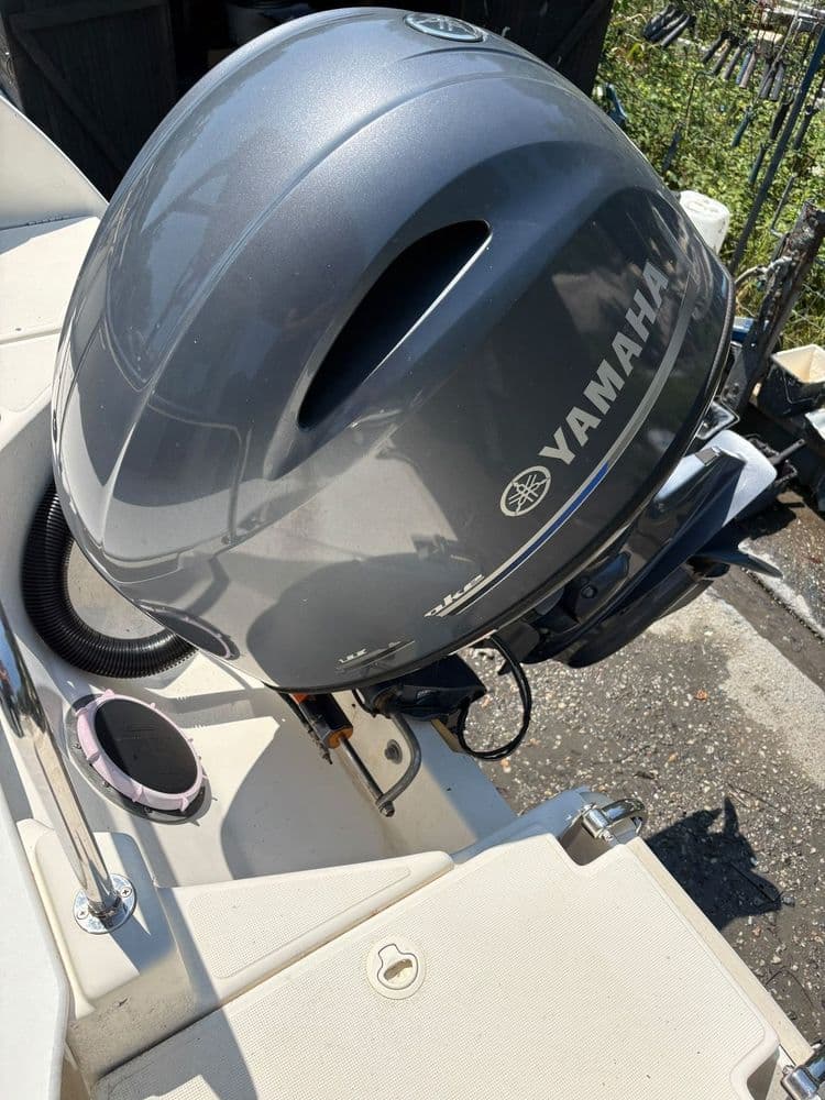 BENETEAU antares 620 fishing - Photo 9