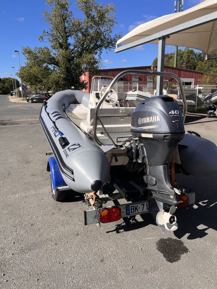 ZODIAC PRO 420 + YAMAHA 40 CV - Photo 3