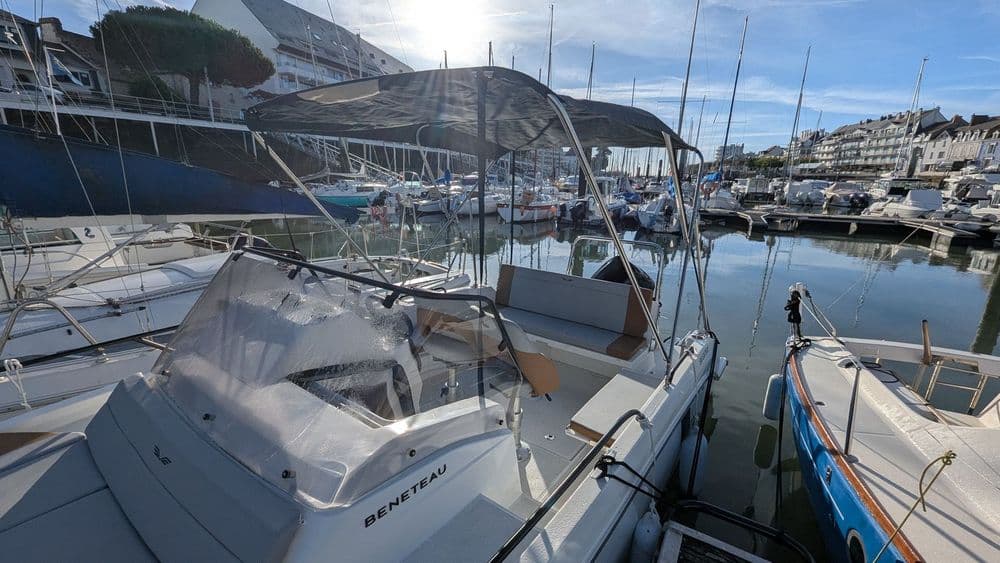 BENETEAU FLYER 7 SUNDECK - Photo 2