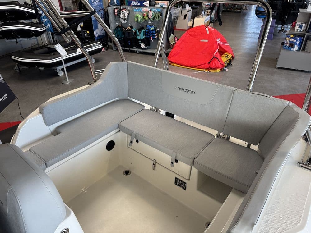 ZODIAC MEDLINE 6.8 NEO - Photo 6