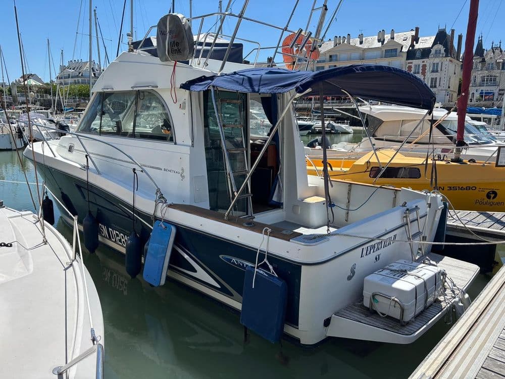 BENETEAU ANTARES SERIE 9 - Photo 19