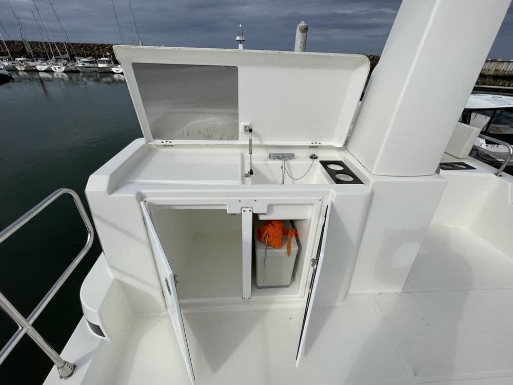 BENETEAU Swift Trawler 41 fly - Photo 36