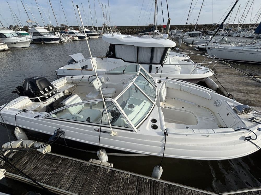 WELLCRAFT 220 SPORTSMAN - Photo 14