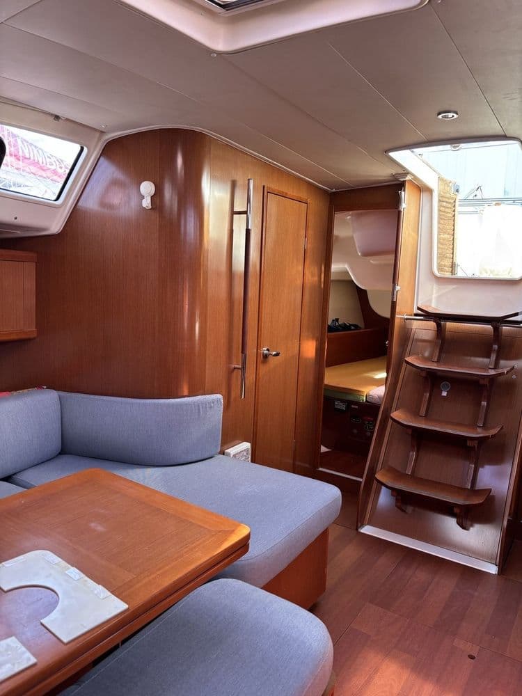 BENETEAU OCEANIS 40 - Photo 5